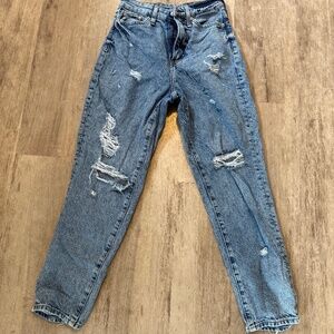 H&M mom jeans
